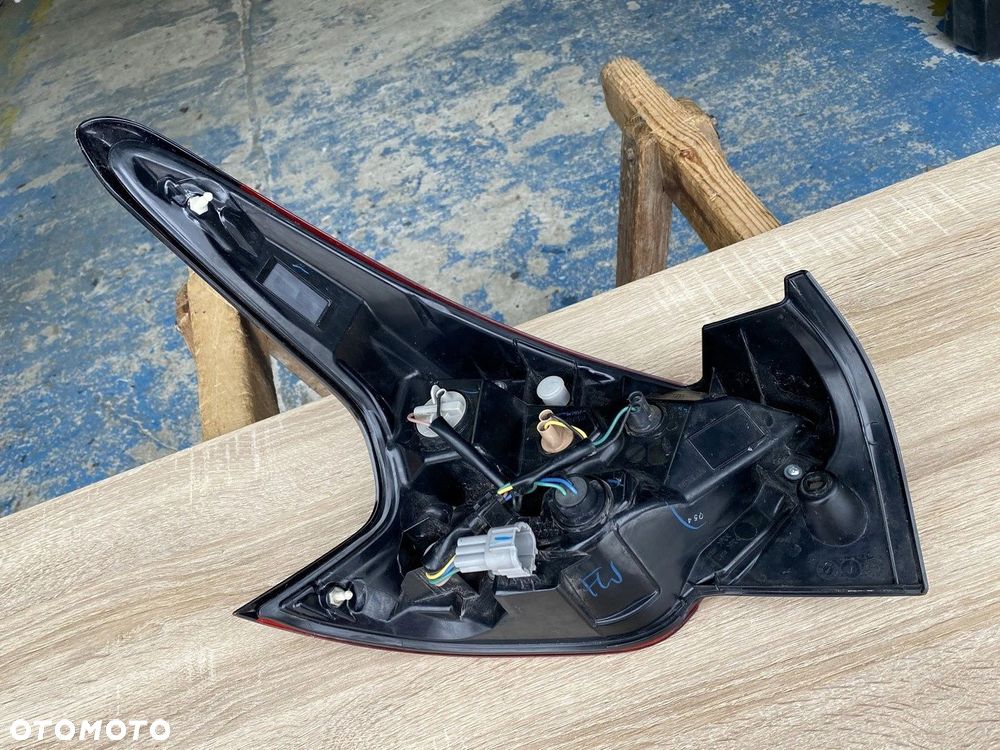 LAMPA TYŁ TYLNA PRAWA NISSAN MICRA K14 16-22 220-18727 - 4