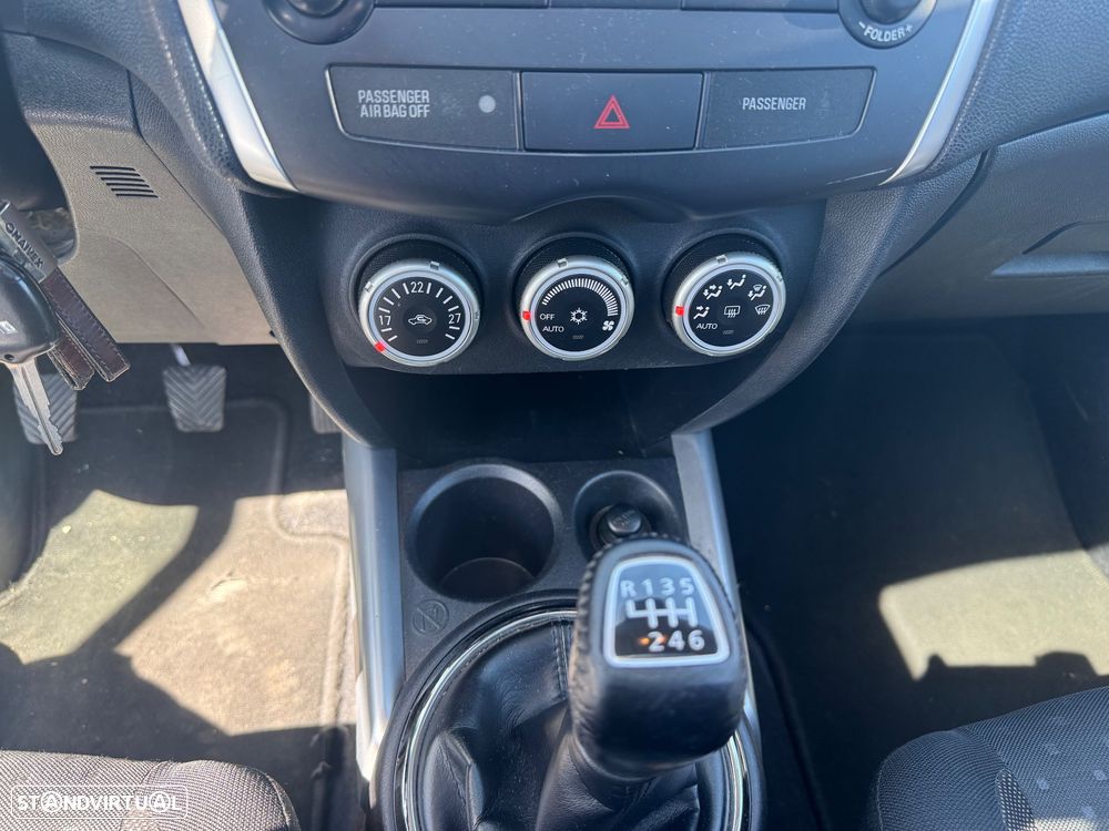 Mitsubishi ASX 1.8 DI-D Intense - 21