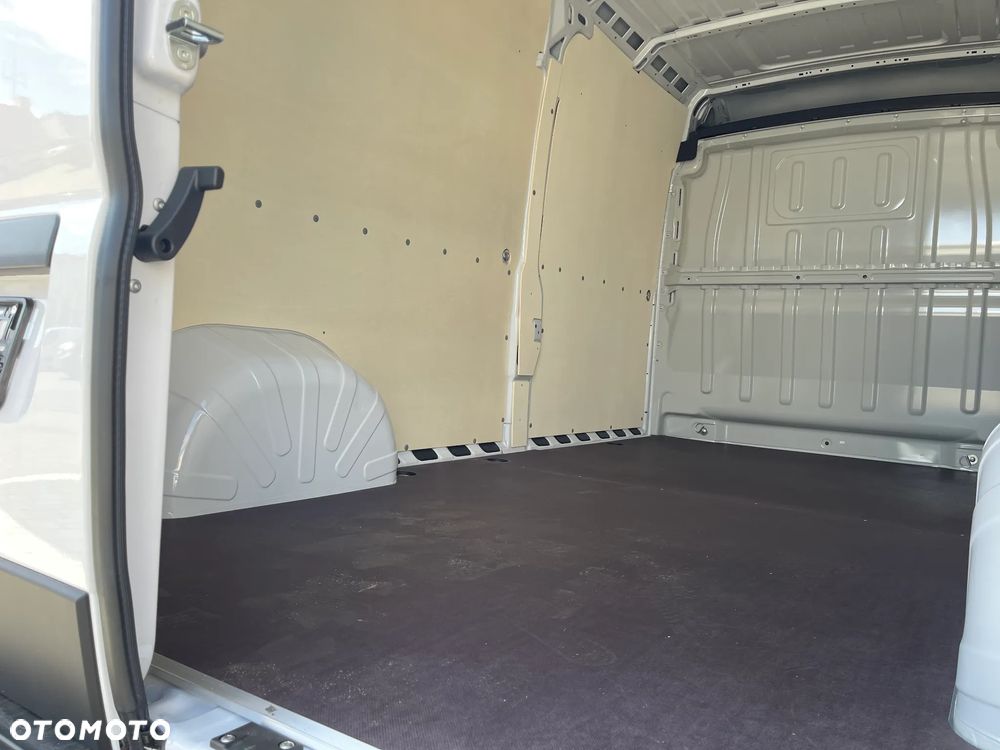 Toyota Proace Max - 8