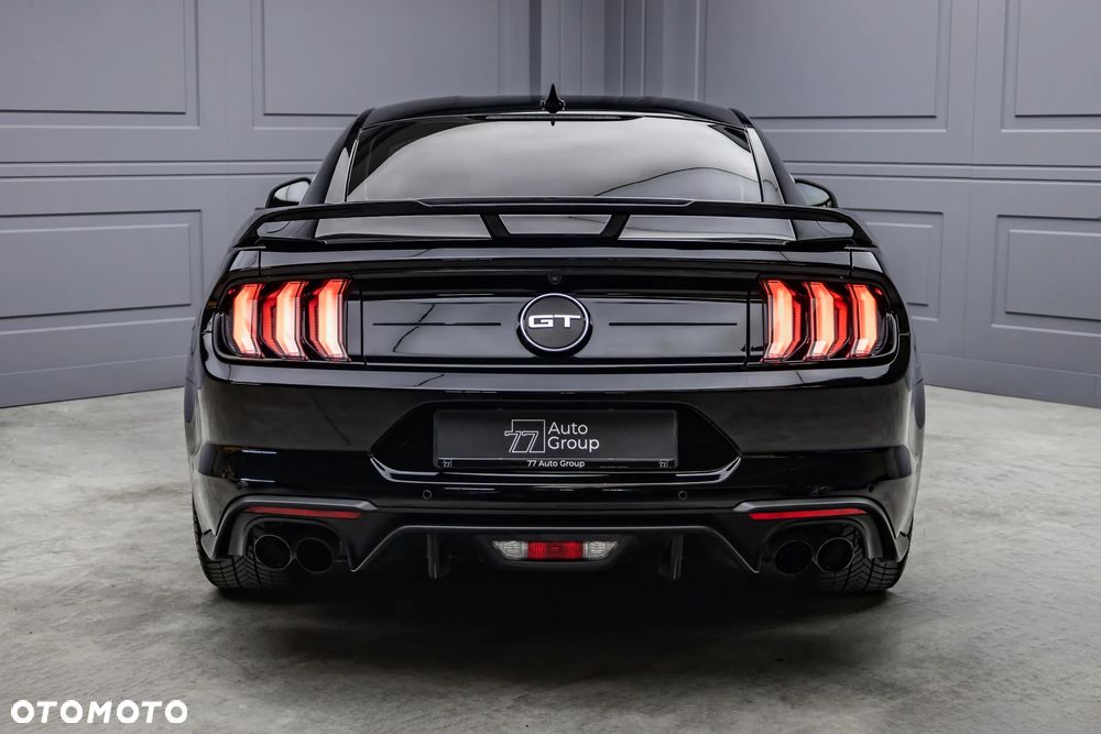 Ford Mustang - 37