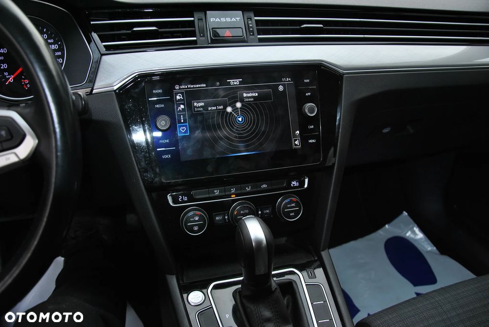 Volkswagen Passat ver-2-0-tdi-bmt-comfortline-dsg - 5