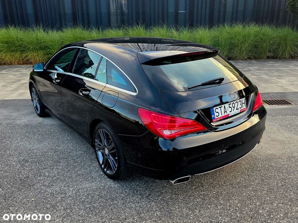 Mercedes-Benz CLA 200 Urban - 9