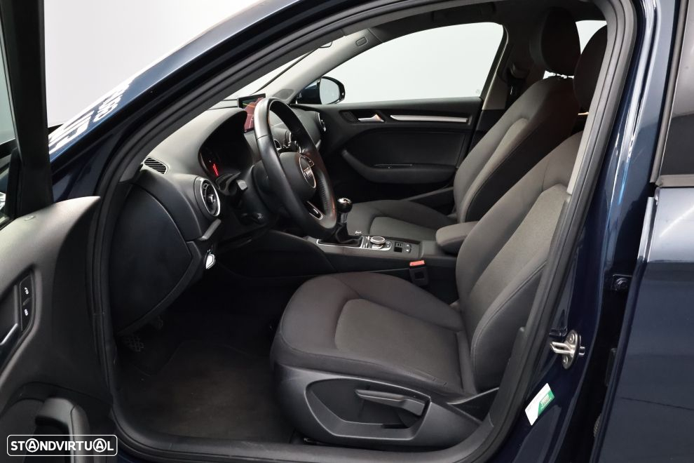Audi A3 Limousine 1.6 TDI Design - 22