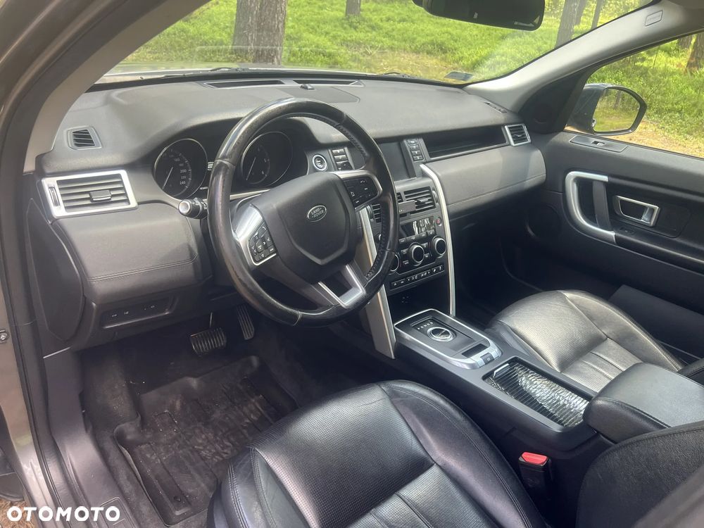 Land Rover Discovery Sport 2.0 TD4 HSE - 12