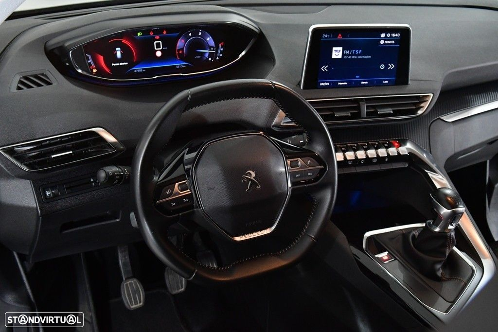 Peugeot 3008 1.5 BlueHDi Active - 4