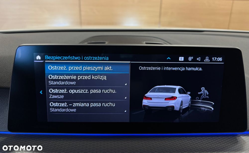 BMW Seria 5 530e iPerformance xDrive M Sport sport - 22