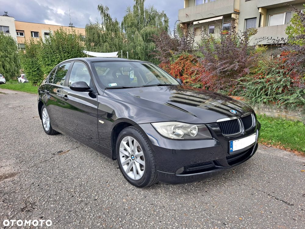 BMW Seria 3 318i - 7