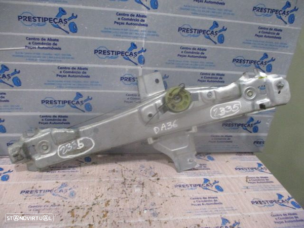 Elevador Sem Motor 9806088580 PEUGEOT 2008 2014 1.6HDI 92CV 5P CINZA TD