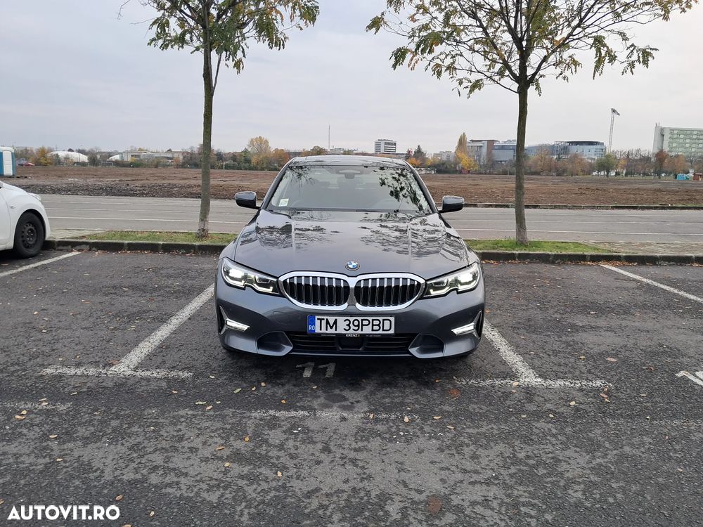 BMW Seria 3 330i AT Luxury Line - 20