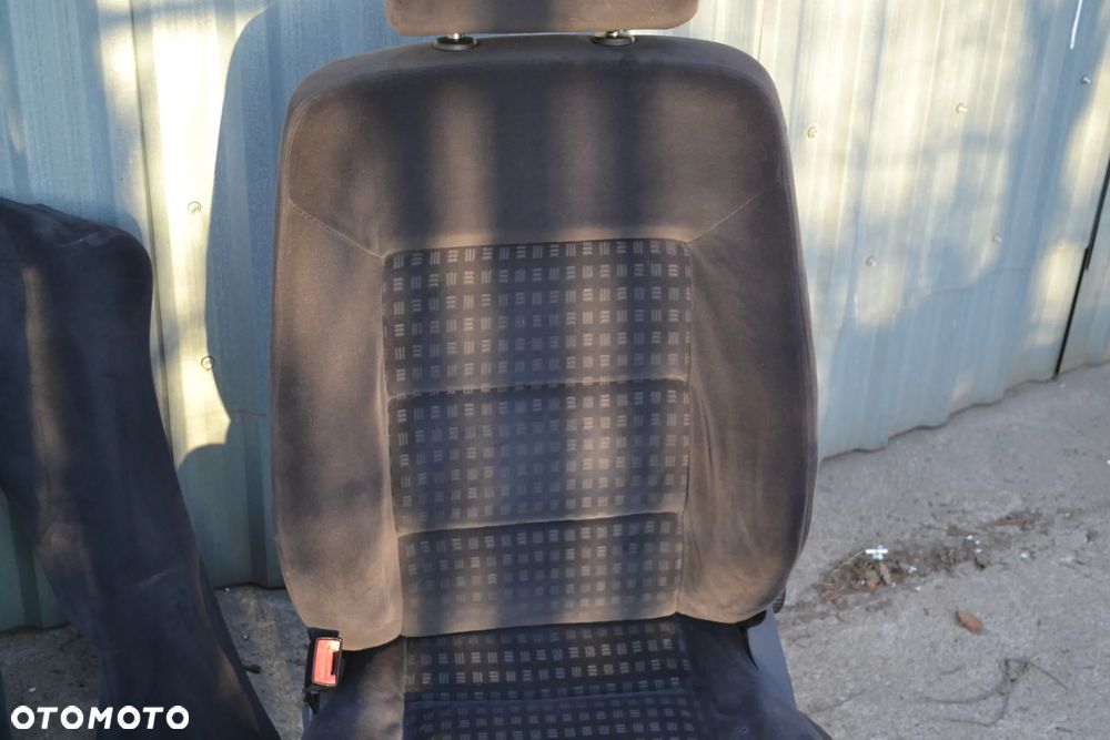 VW PASSAT B5 FL KOMBI FOTEL FOTELE PRZÓD PRZEDNIE KANAPA TYŁ WELUROWE FOTELIKI KPL POMORSKIE - 7