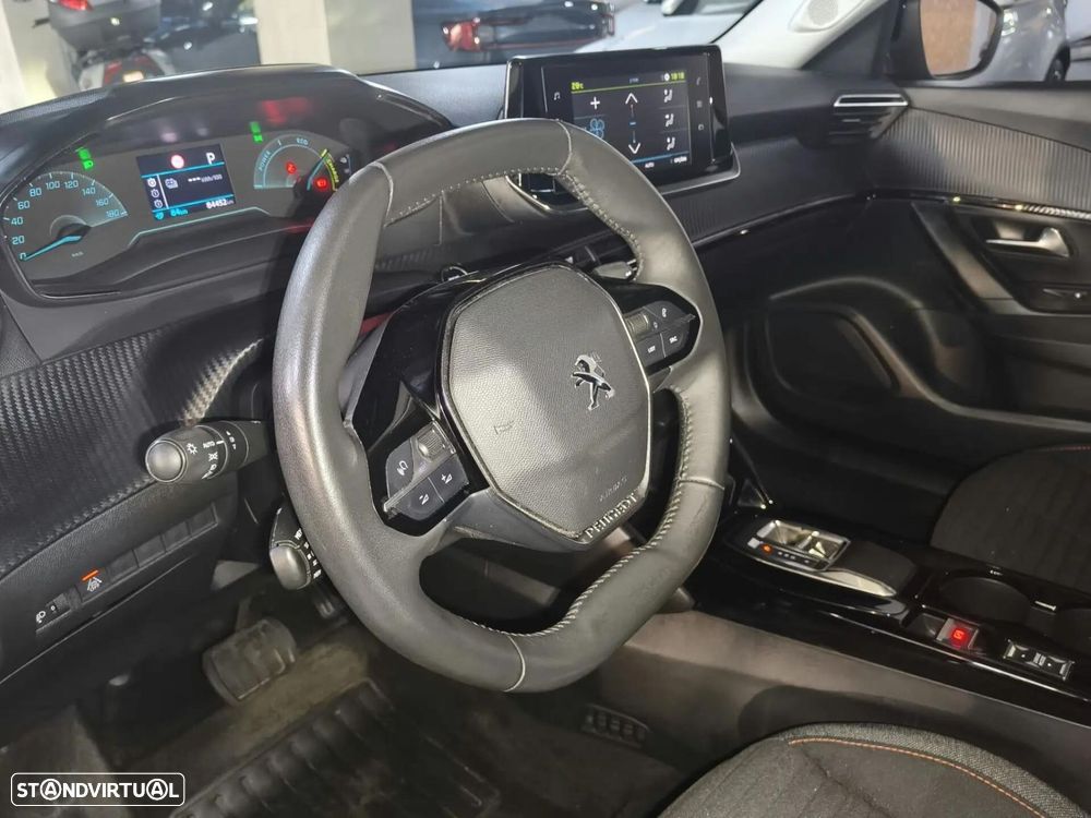 Peugeot e-2008 50 kWh Active Pack - 19