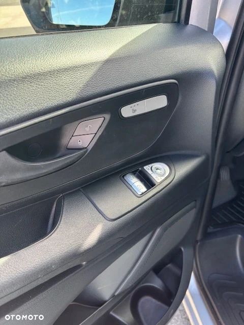 Mercedes-Benz VITO - 10