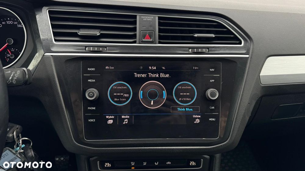 Volkswagen Tiguan 2.0 TDI SCR 4Motion (BlueMotion Tech) Comfortline - 25