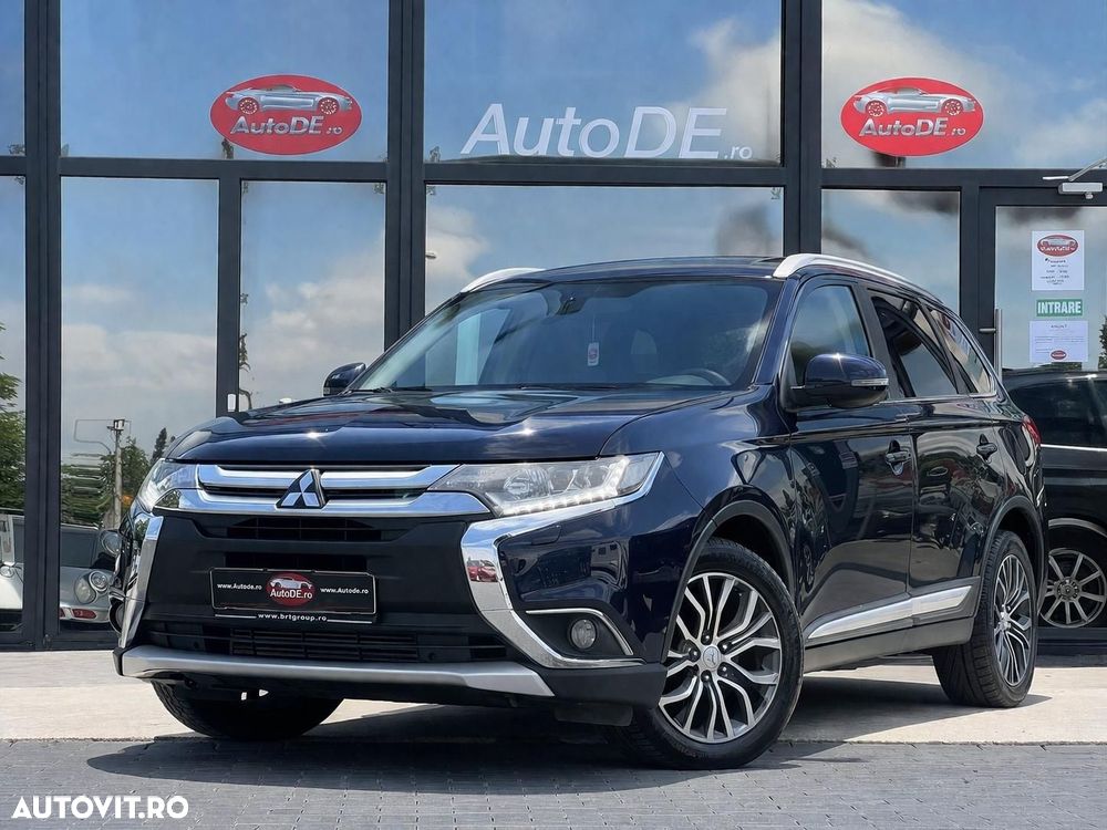 Mitsubishi Outlander - 2