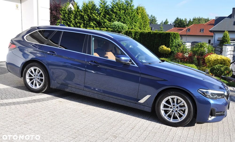BMW Seria 5 520d mHEV - 5