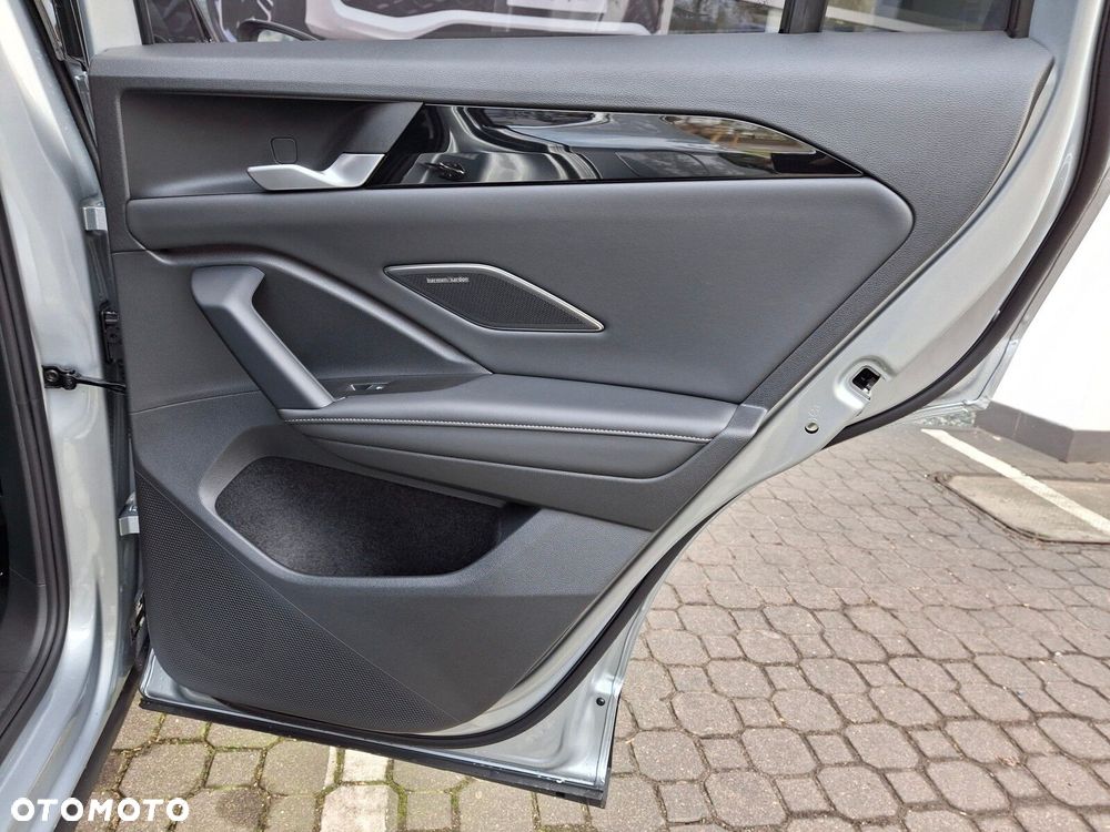 Volkswagen Tiguan - 21