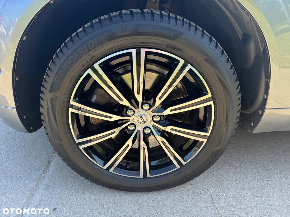 Volvo XC 60 D4 AWD Geartronic Inscription - 25