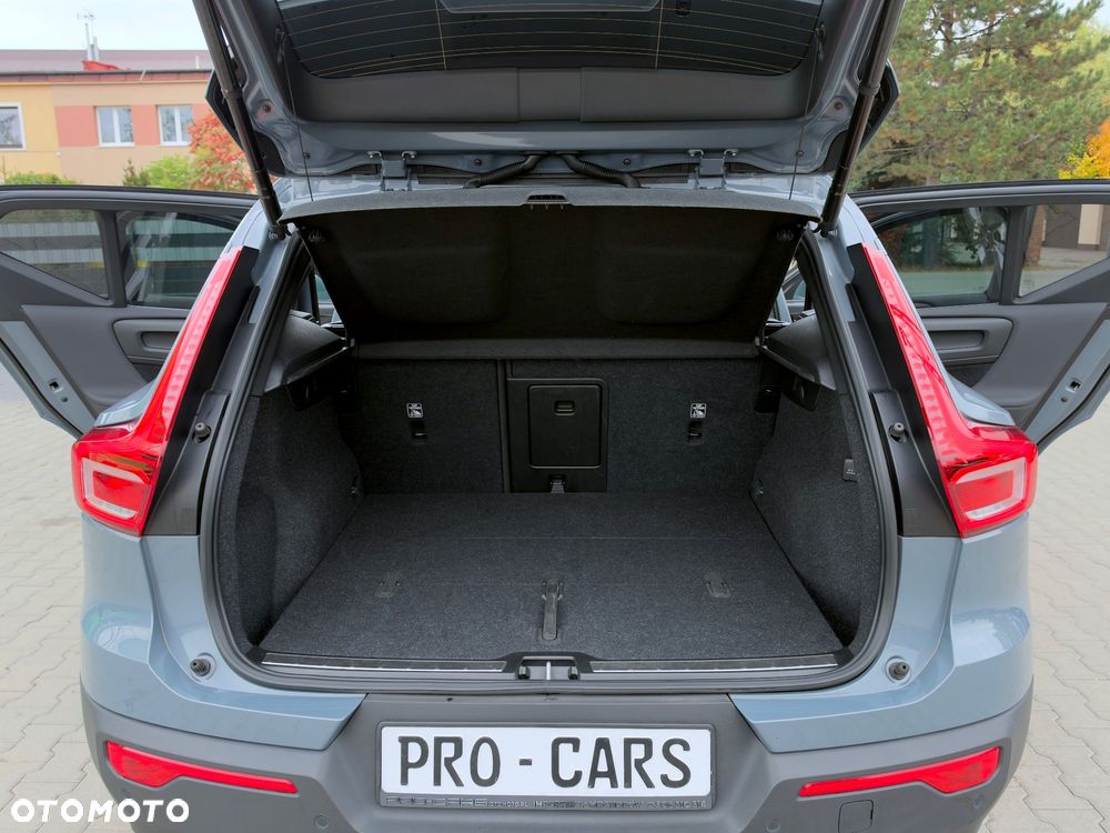 Volvo XC 40 - 37