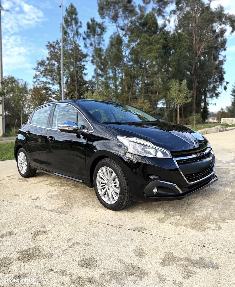 Peugeot 208 1.6 BlueHDi Allure - 2