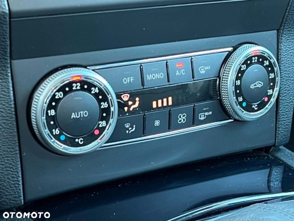 Mercedes-Benz GLK 320 CDI 4-Matic - 31