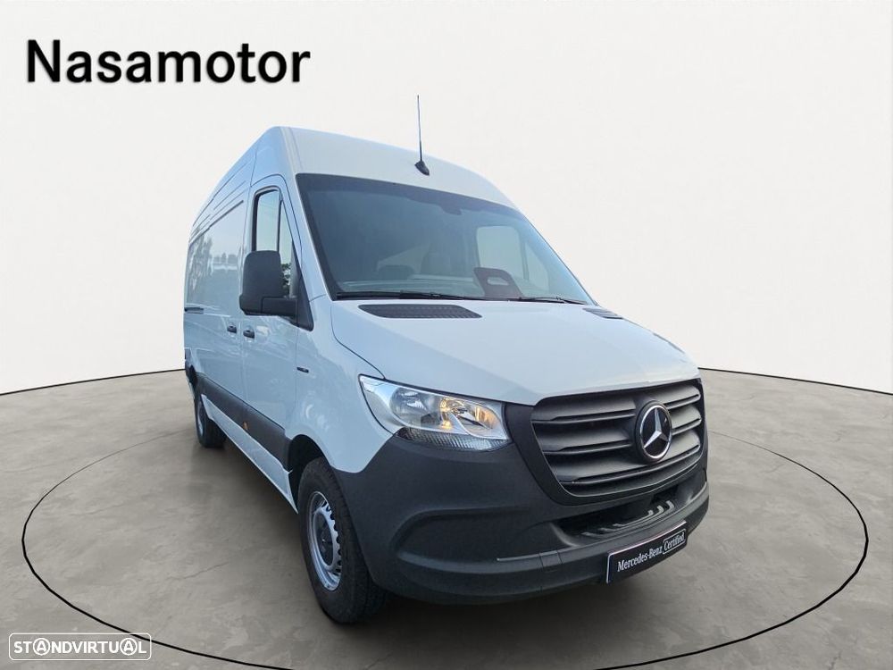 Mercedes-Benz ESPRINTER 24- 81 KWH 320/37 PRO - 1