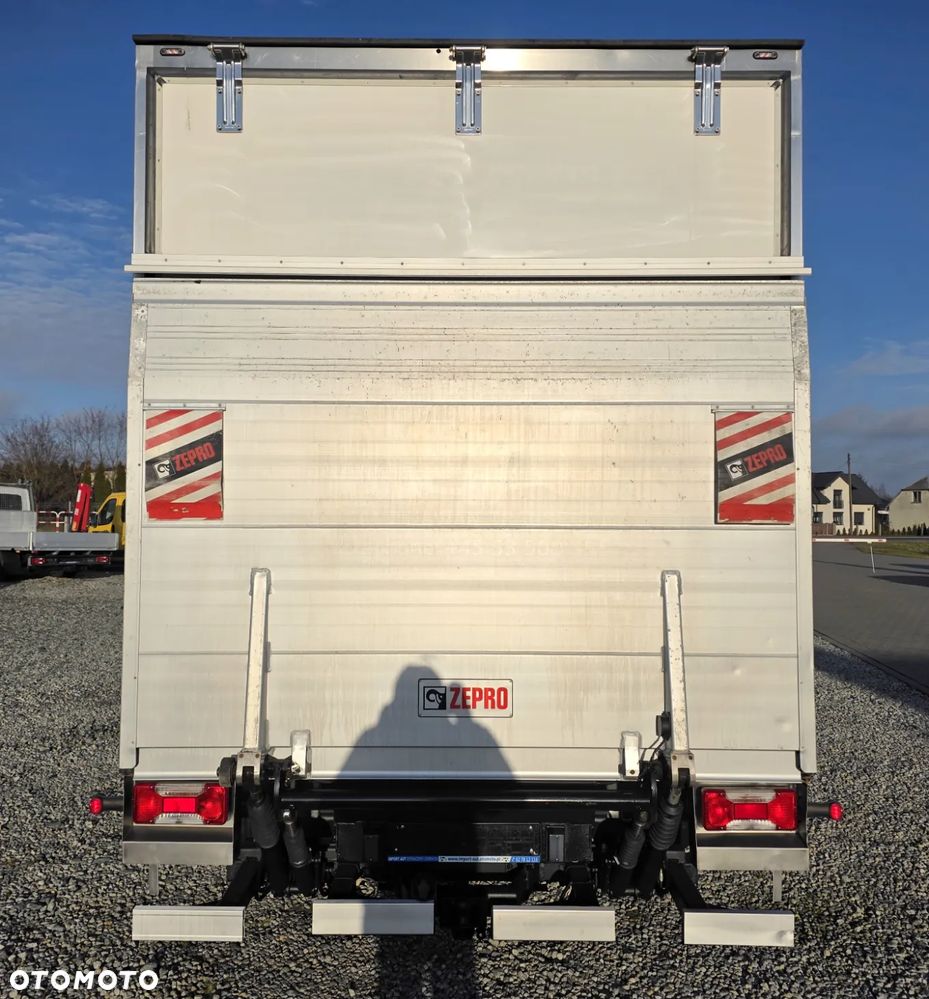 Iveco 35C17 35-170 3,0 HPI 170 KONNY KONTENER 4,2M WINDA CHŁODNIA CARRIER MROŻNIA ZASILANIE ZEWNĘTRZNE KLIMA BLIŻNIAKI DO 3,5T HIMATIC 8 BIEGOWY WEBASTO - 4