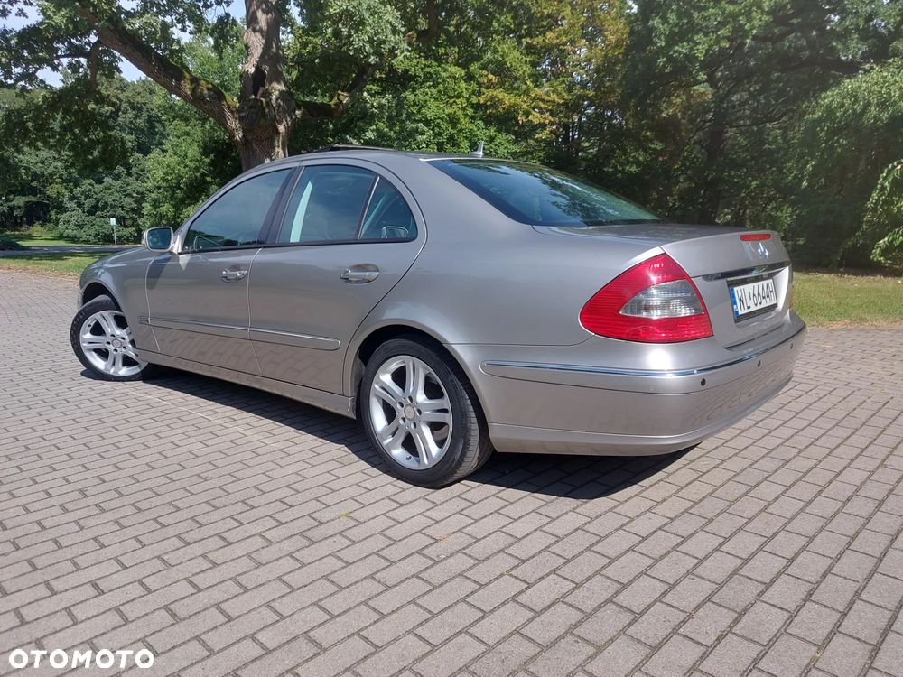 Mercedes-Benz Klasa E - 11