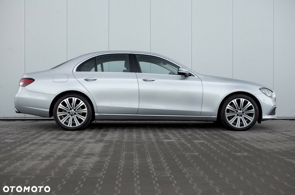 Mercedes-Benz Klasa E - 12