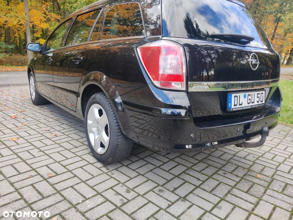 Opel Astra 1.6 Caravan Catch me - 15