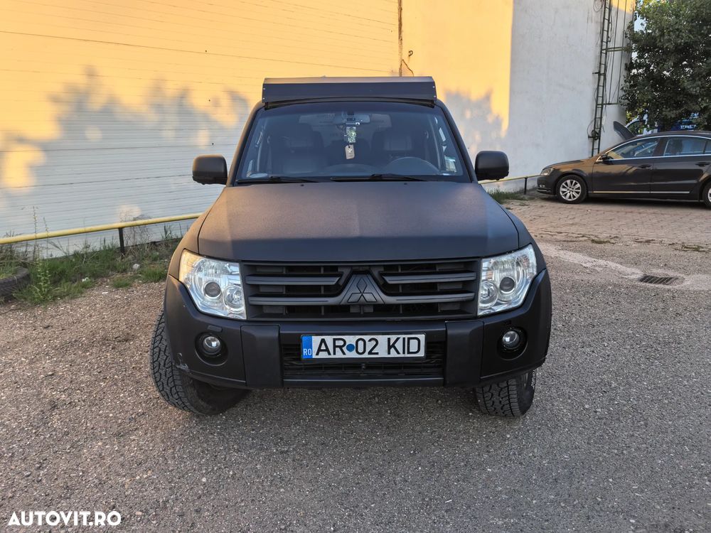 Mitsubishi Pajero LWB 3.2 DI-D Instyle A/T - 12