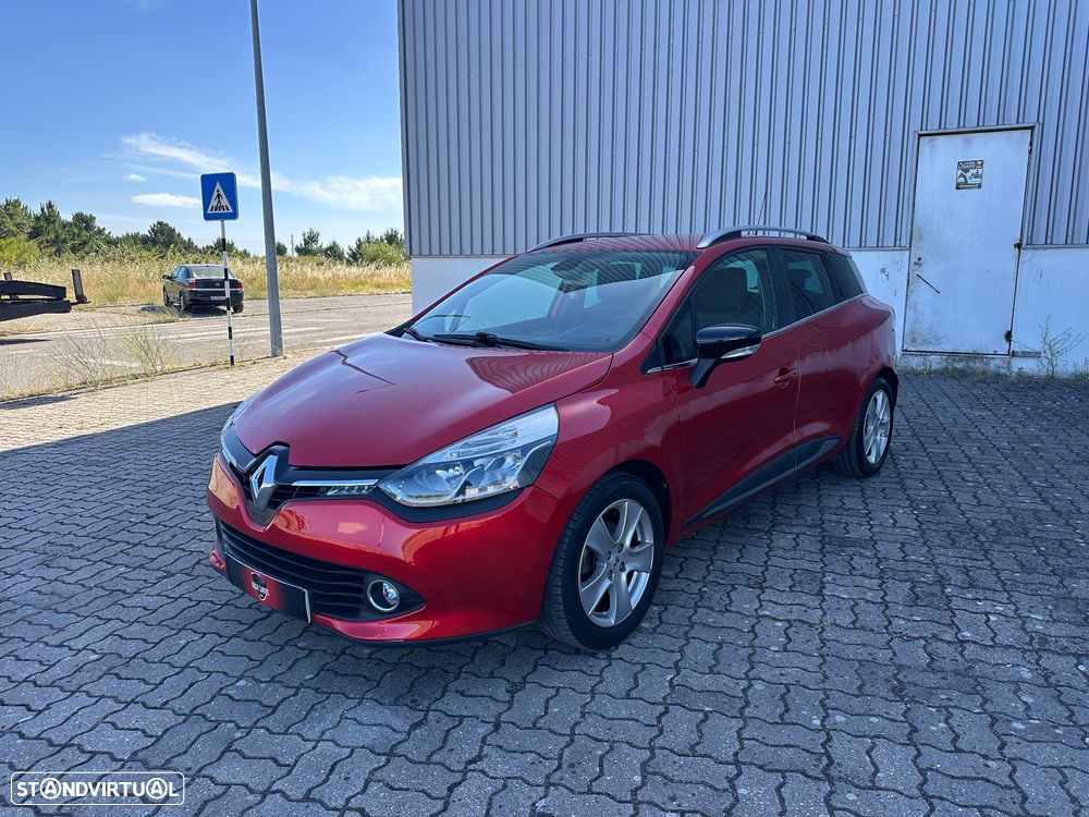 Renault Clio Sport Tourer TCe 120 EDC GT - 1