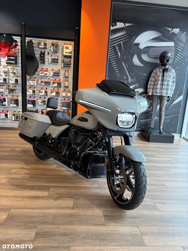 Harley-Davidson Touring Street Glide