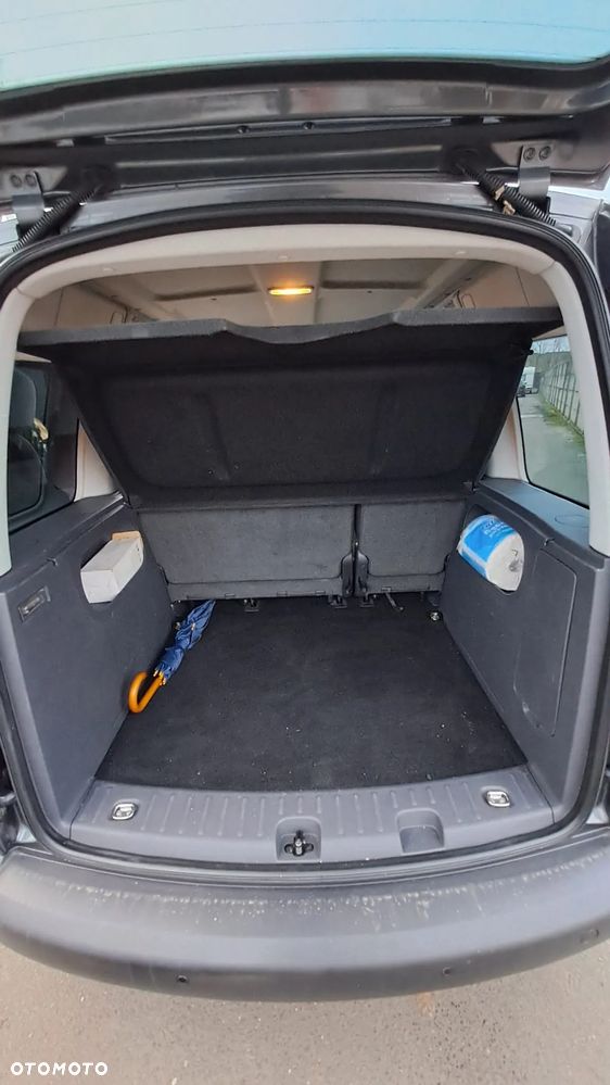 Volkswagen Caddy - 5