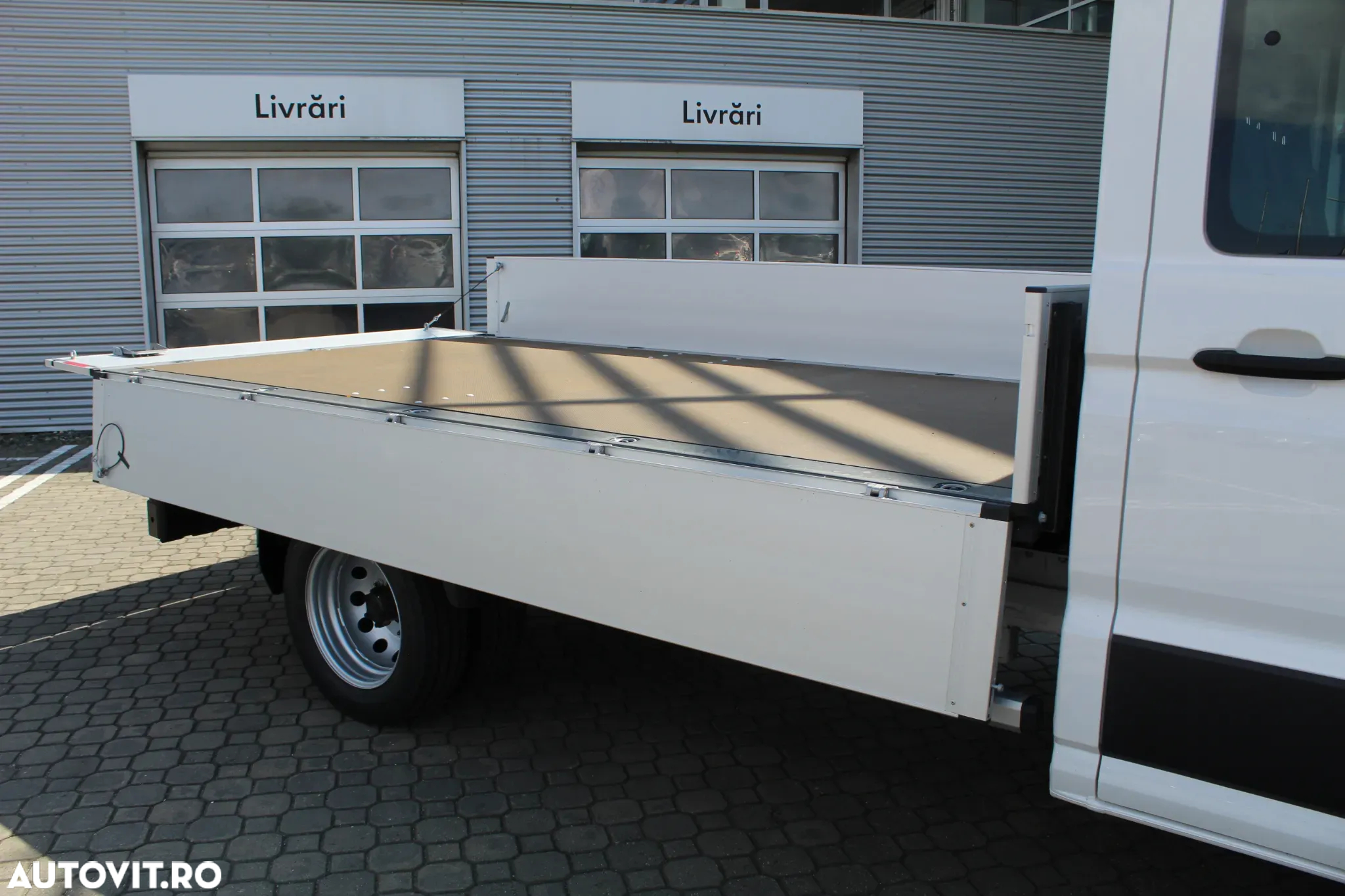 Volkswagen Crafter 5.0 CD Bena L4 dRWD 120kW - 14