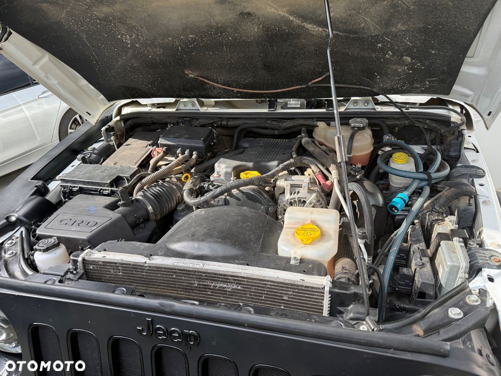 Jeep Wrangler - 33