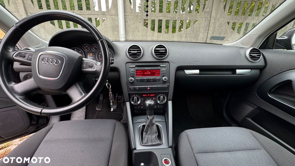 Audi A3 3-drzwiowe 2.0 TDI DPF Attraction - 24