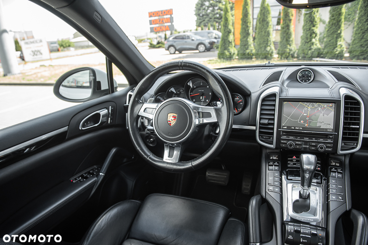 Porsche Cayenne Diesel Platinum Edition - 30