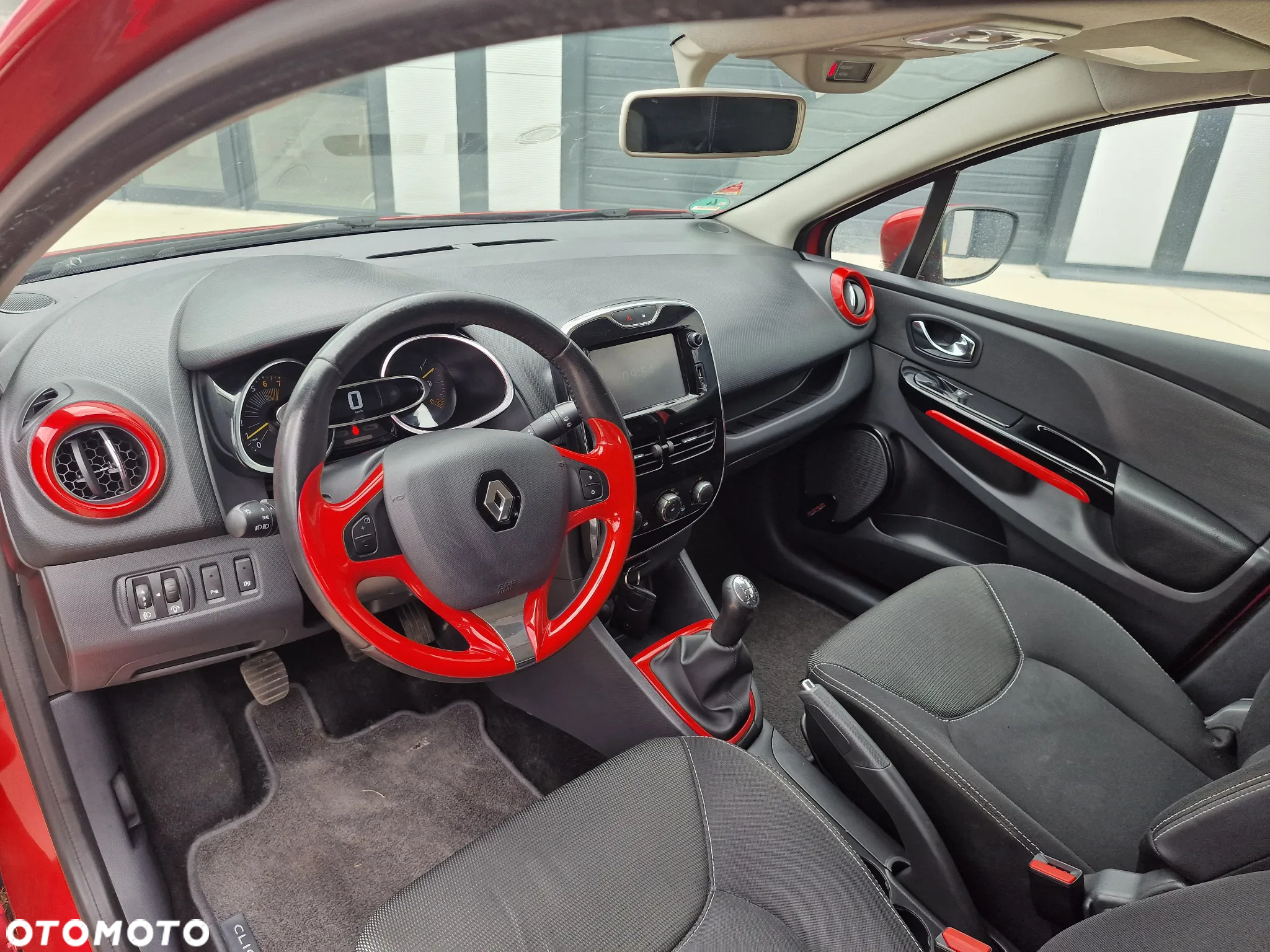 Renault Clio (Energy) TCe 90 Start & Stop LIMITED - 17