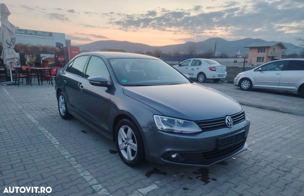 Volkswagen Jetta 1.4 TSI Freestyle - 1