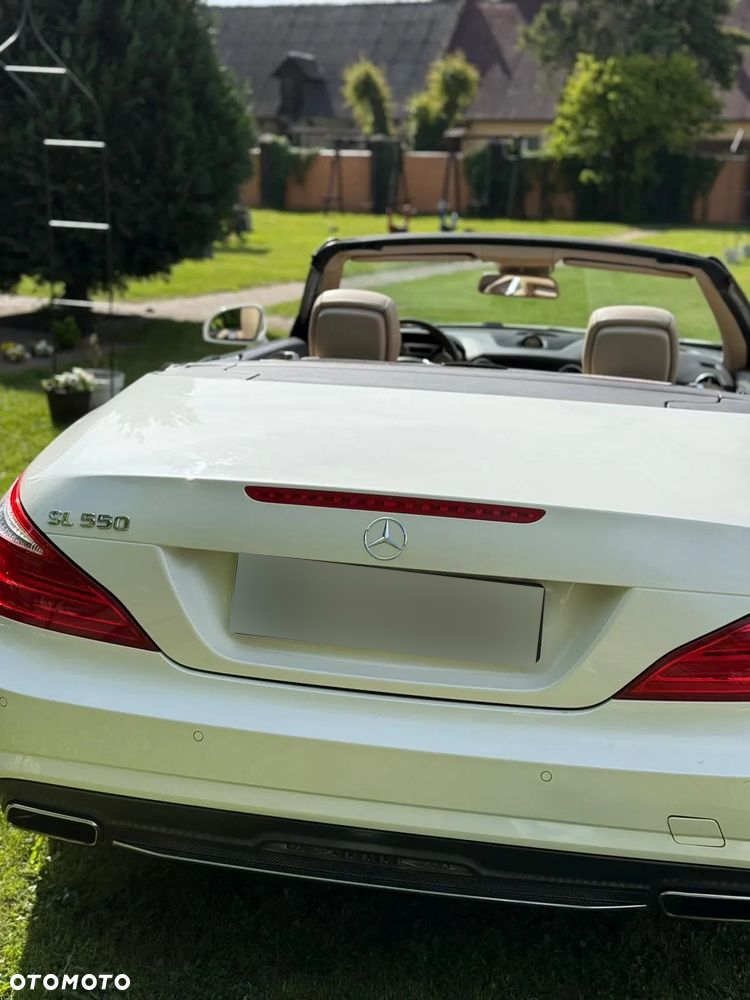 Mercedes-Benz SL 500 BlueEff - 8