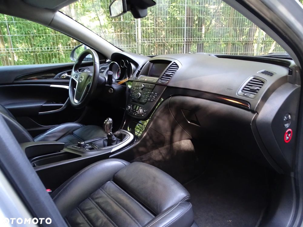 Opel Insignia 2.0 CDTI Sport - 25