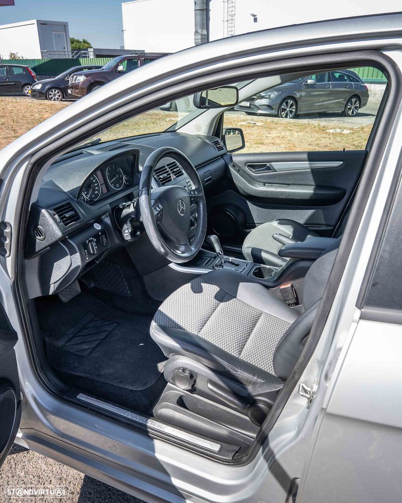 Mercedes-Benz A 170 Autotronic Avantgarde - 13