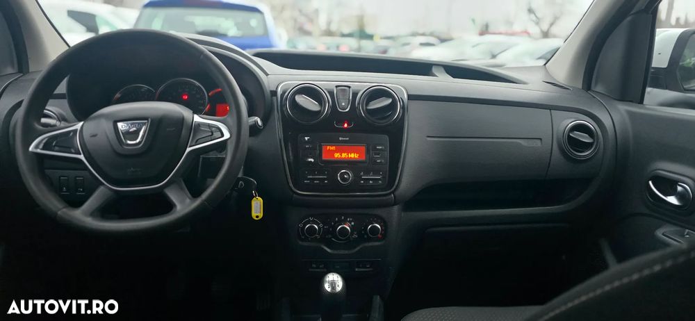 Dacia Dokker 1.5 Laureate - 6
