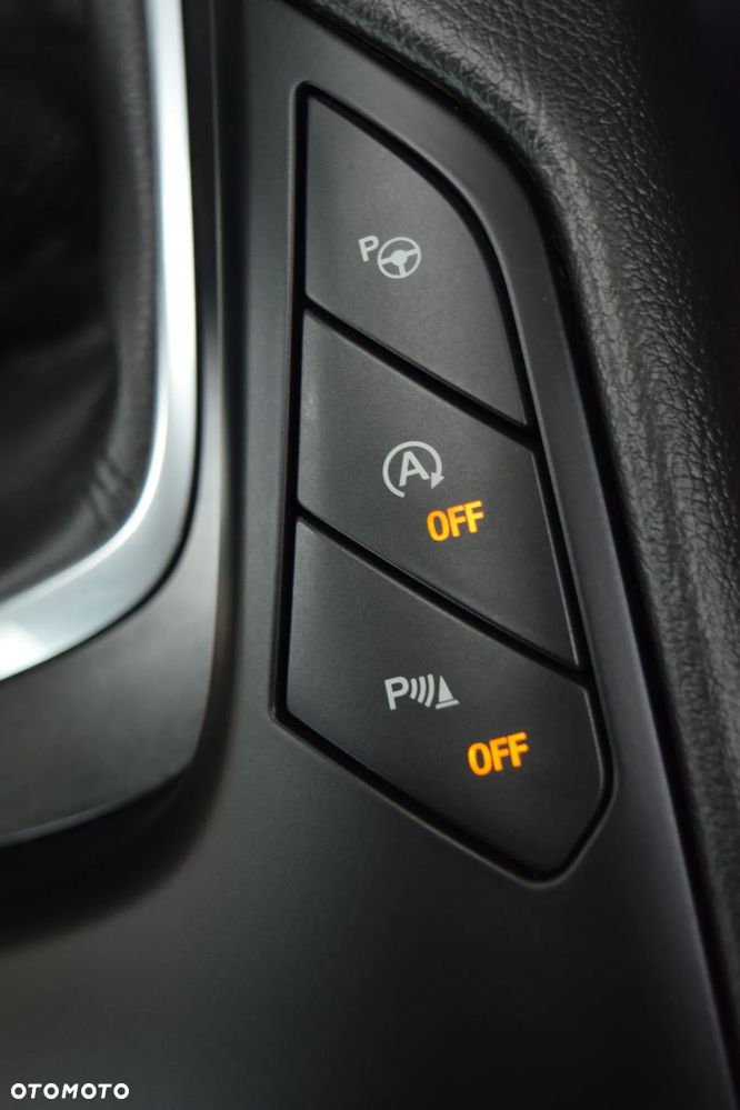 Ford Mondeo 2.0 TDCi Titanium - 38