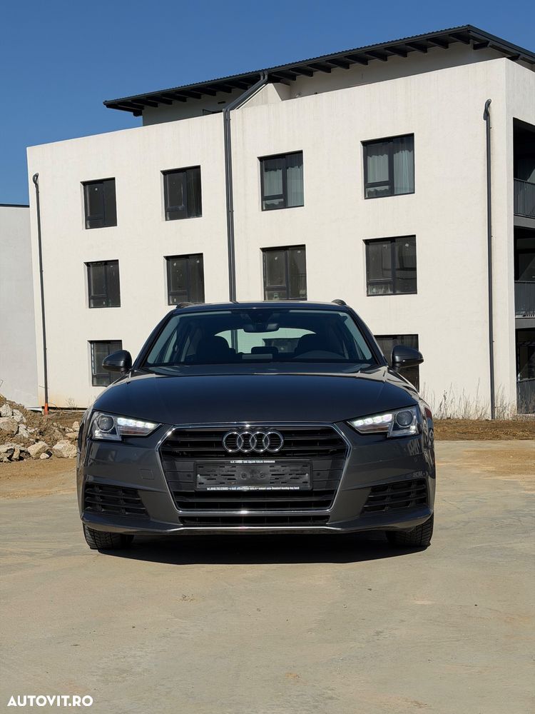 Audi A4 35 TDI S tronic - 1