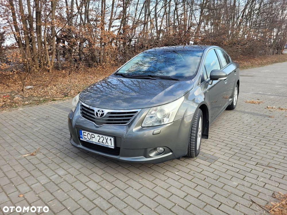 Toyota Avensis 2.0 D-4D Sol plus - 2
