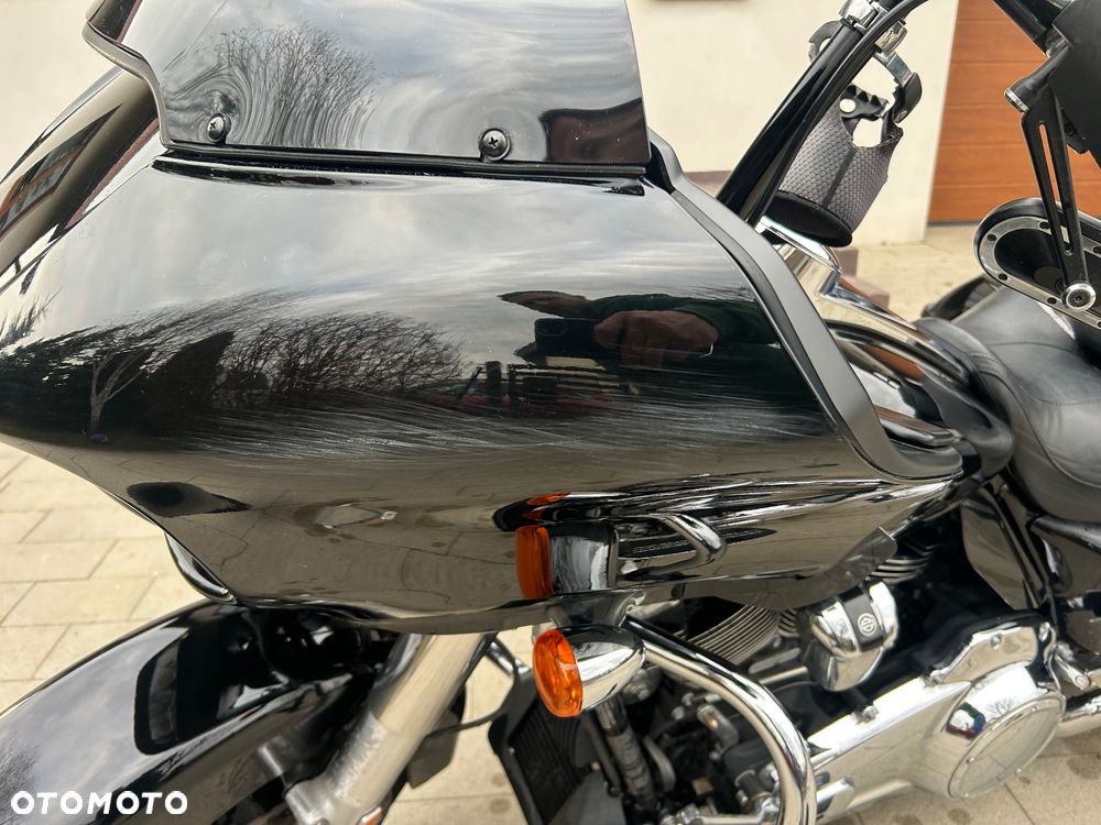 Harley-Davidson Touring Road Glide - 27