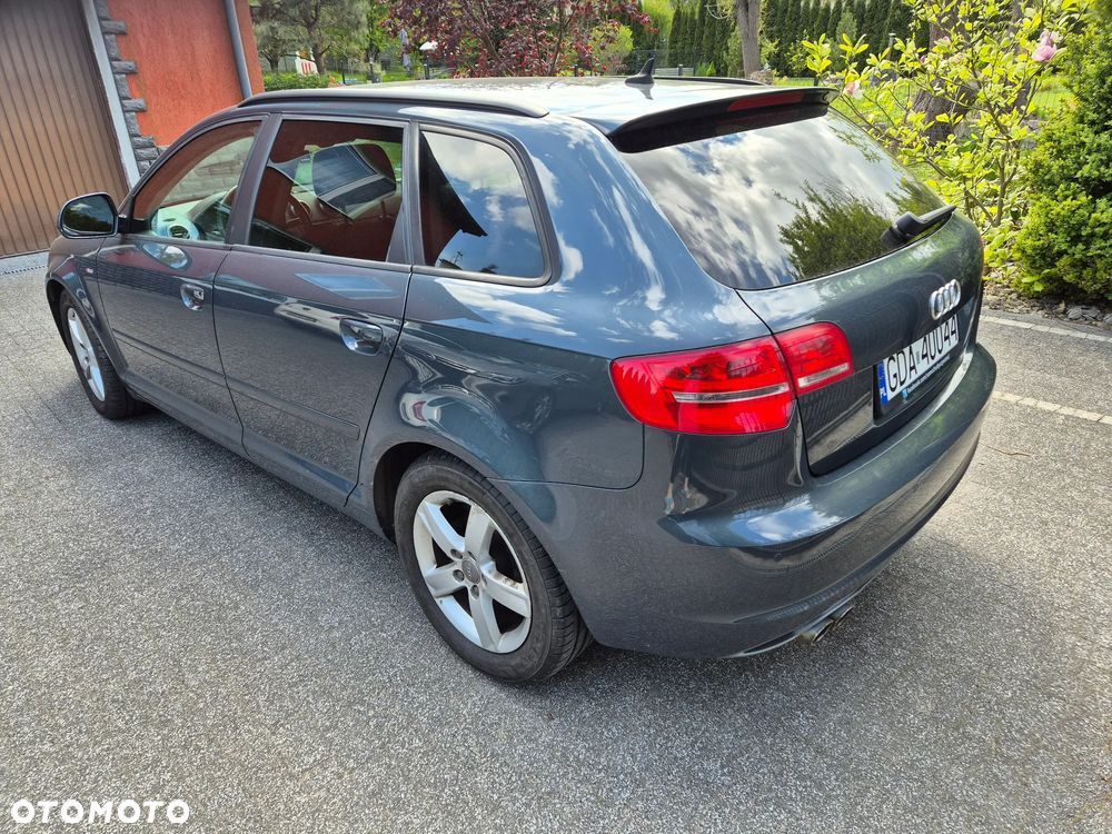 Audi A3 Sportback 2.0 TDI DPF S line Sportpaket (plus) - 4