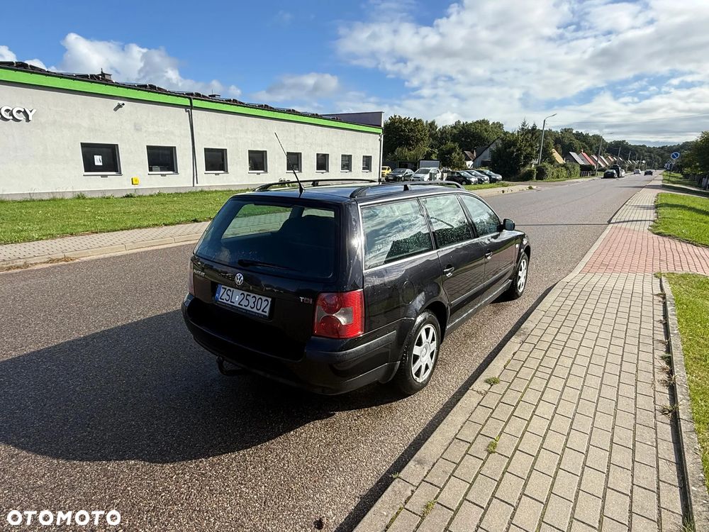 Volkswagen Passat 1.9 TDI Basis - 8