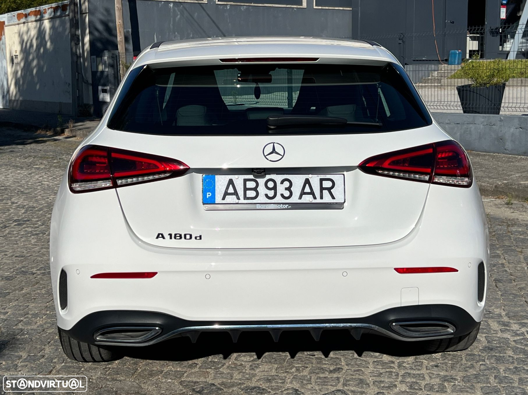 Mercedes-Benz A 180 d AMG Line - 5